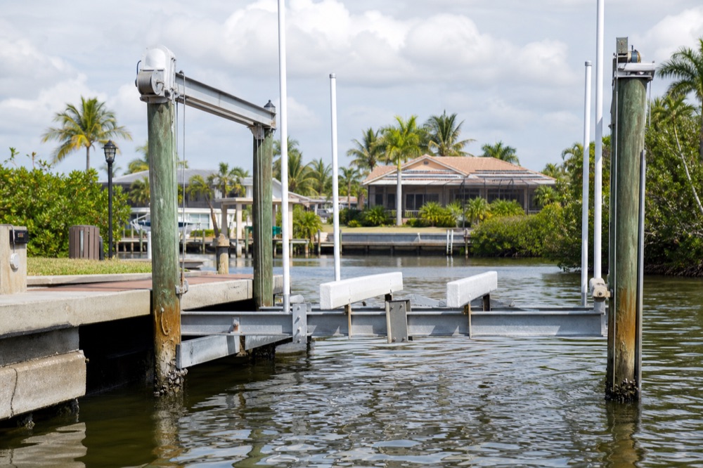 Boat Lift Installation in Florida: Timeline, Permits & What to Expect